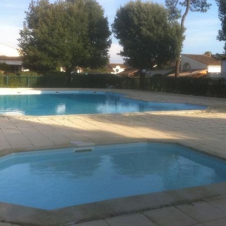 Villa "Les Jardins De Saint Palais Sur Mer" Екстериор снимка
