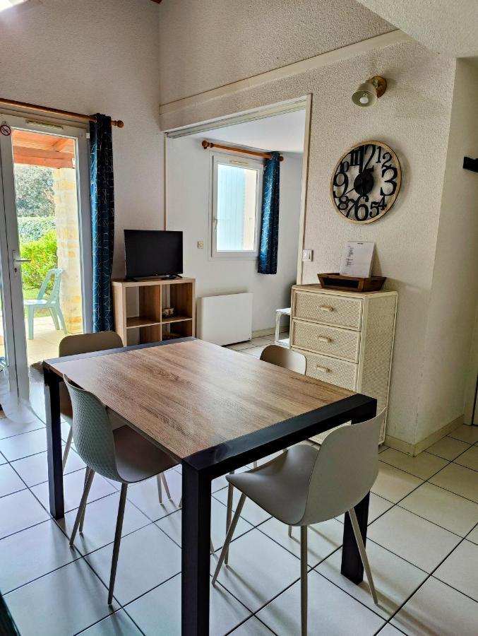 Villa "Les Jardins De Saint Palais Sur Mer" Екстериор снимка